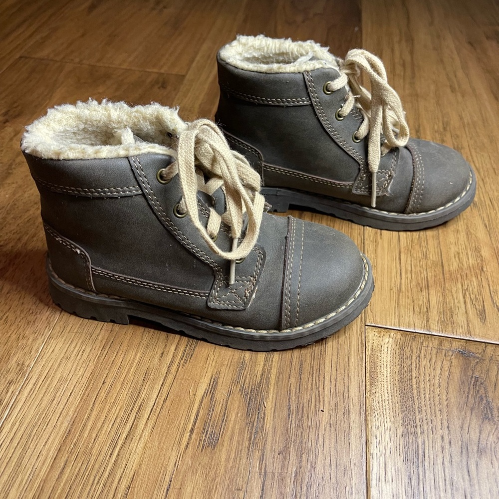 Cozy Brown Kids Boots